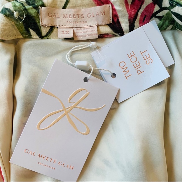 Gal Meets Glam NWT 2-Piece Palm Leaf Wrap Dress - Picture 10 of 15